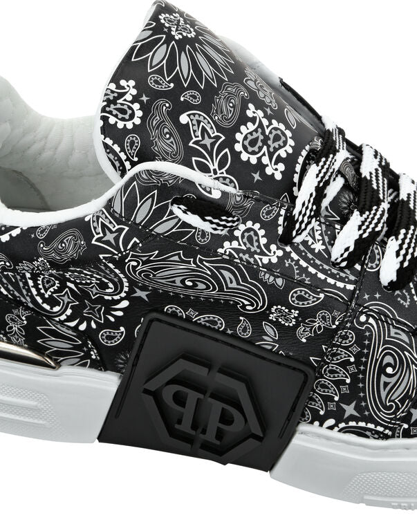 Philipp Plein
Super Street paisley-print sneakers