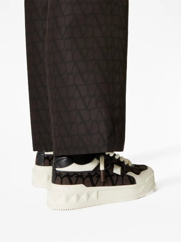 Valentino Garavani
'One Stud XL' leather sneakers
